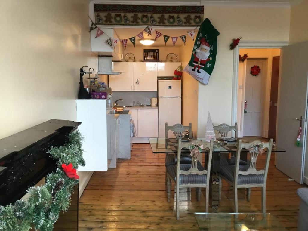Fantastic Victorian apartment next to Glasgow Green Park room 6